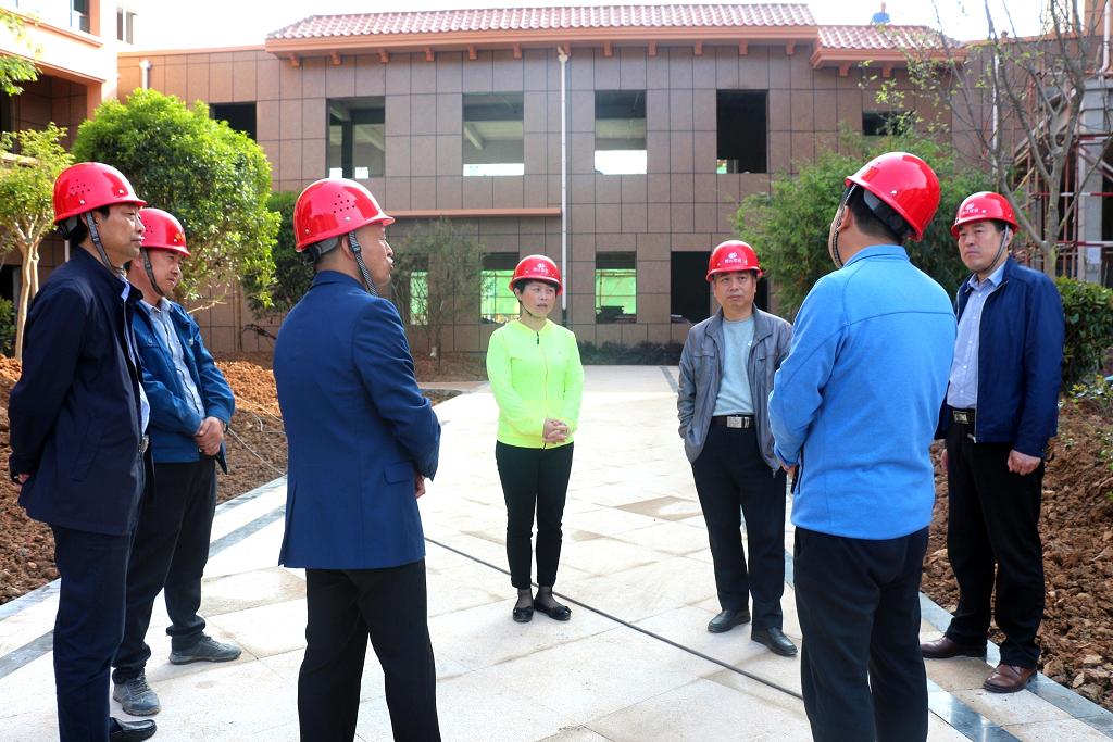 hίίyLƴ÷һ˺ͼԷĿ䌍ǰȫa